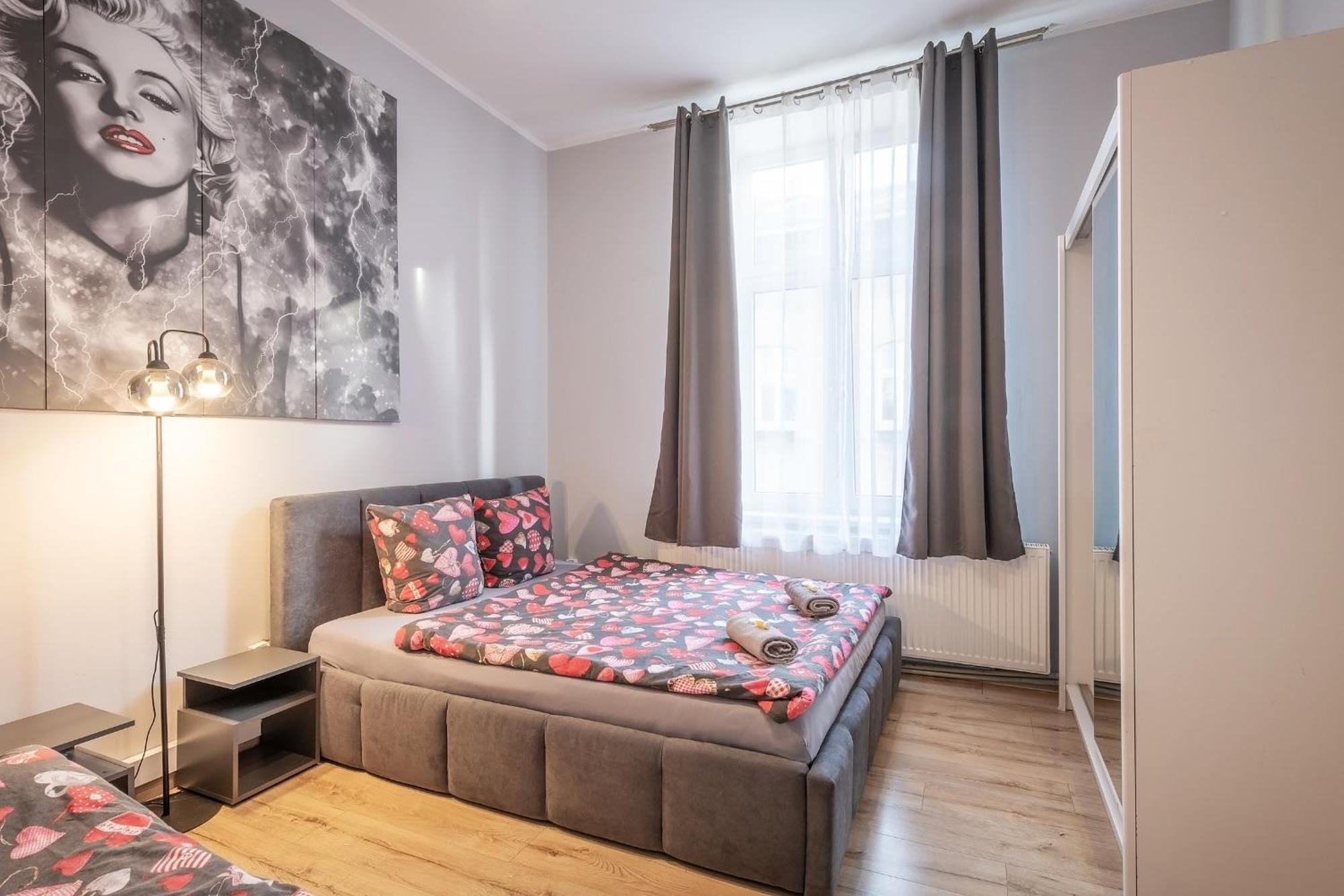 70S Hostel Krakow Luaran gambar