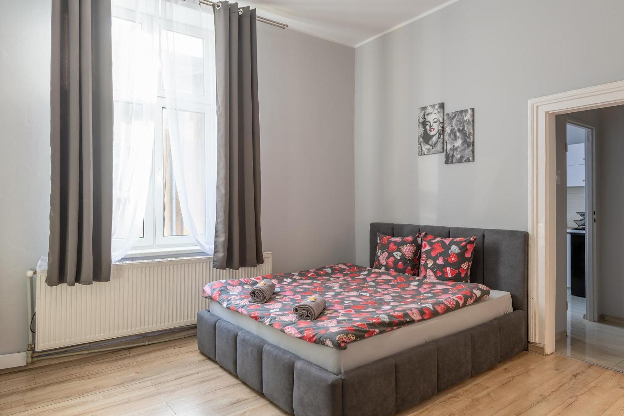 70S Hostel Krakow Luaran gambar